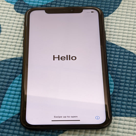 iphone xr screen on 